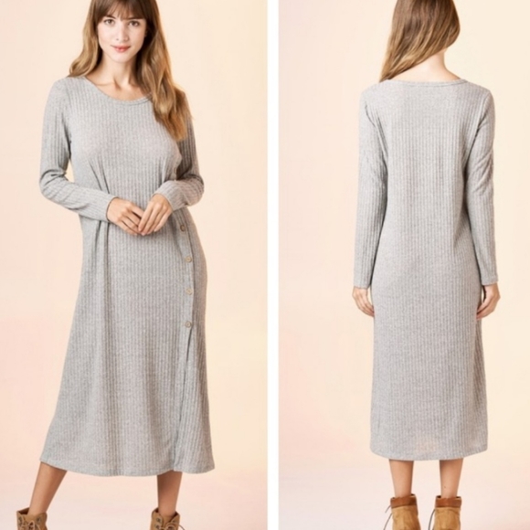 ODDY Maxi Sweater Dress - Picture 1 of 11